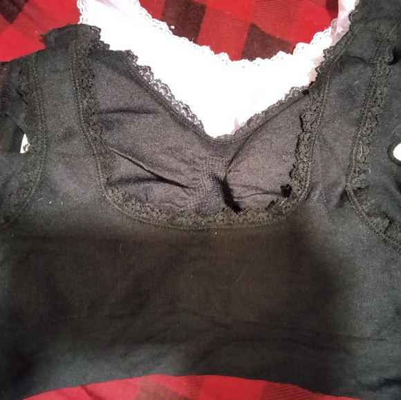 2 Bra Bundle - Picture 2 of 6